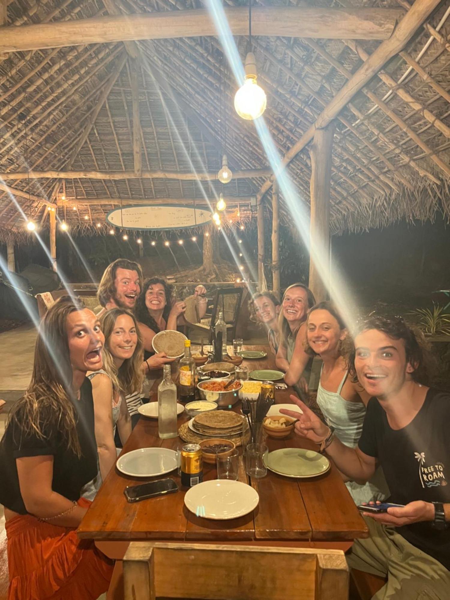 Bunk 15 Hiriketiya Hostel Dikwella Kültér fotó