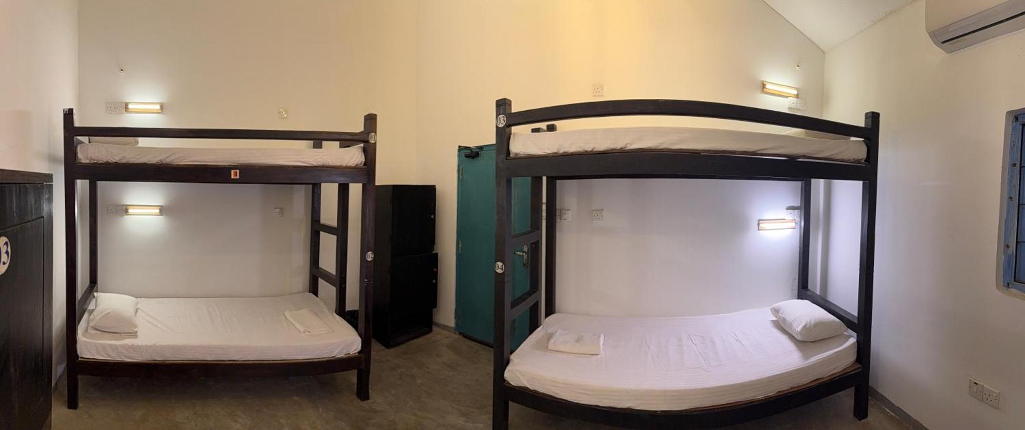 Bunk 15 Hiriketiya Hostel Dikwella Kültér fotó