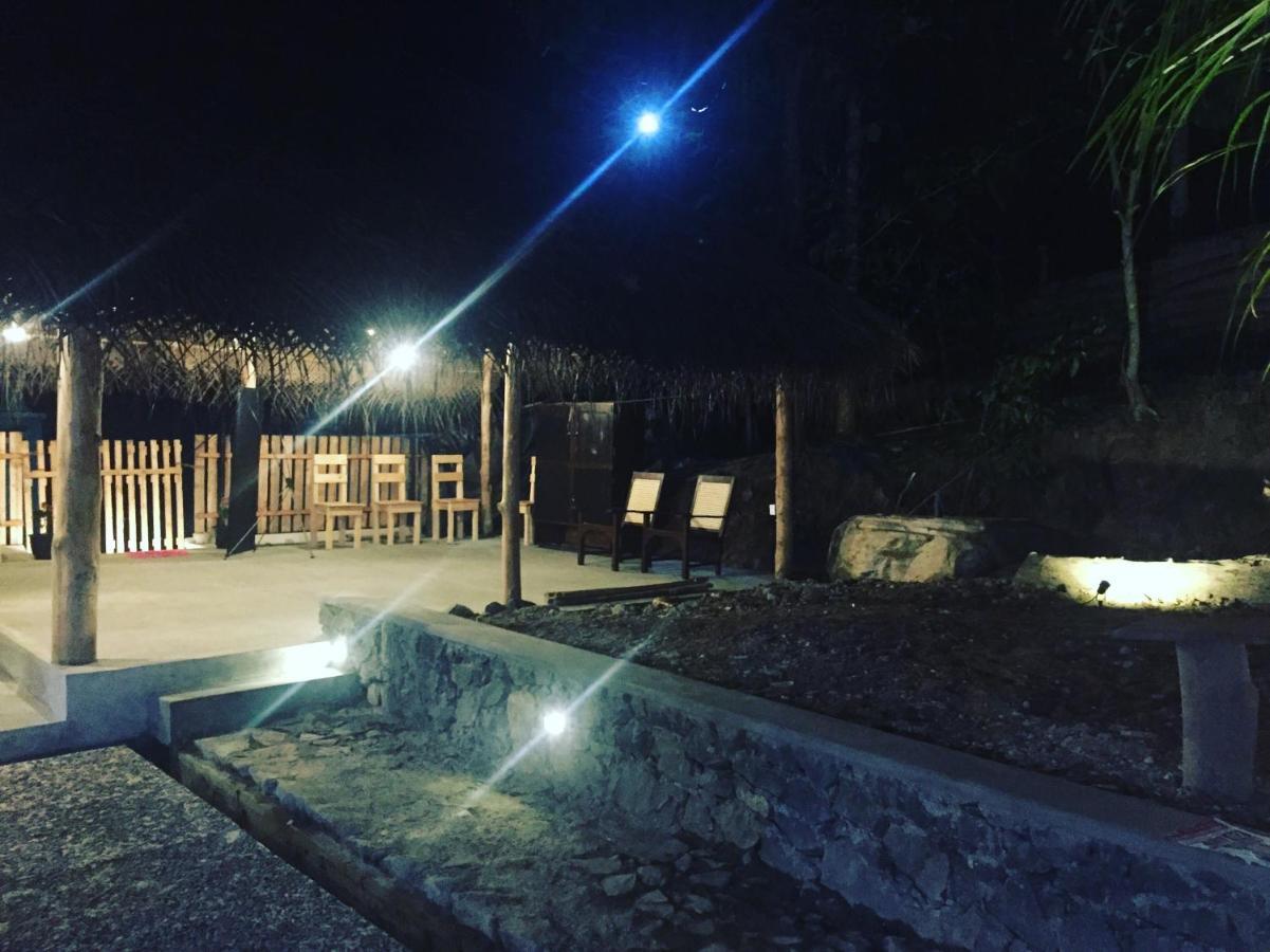 Bunk 15 Hiriketiya Hostel Dikwella Kültér fotó